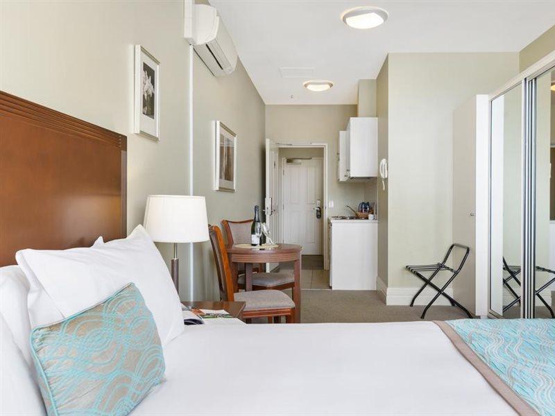 Launceston Central Apartment Hotel Official Екстер'єр фото