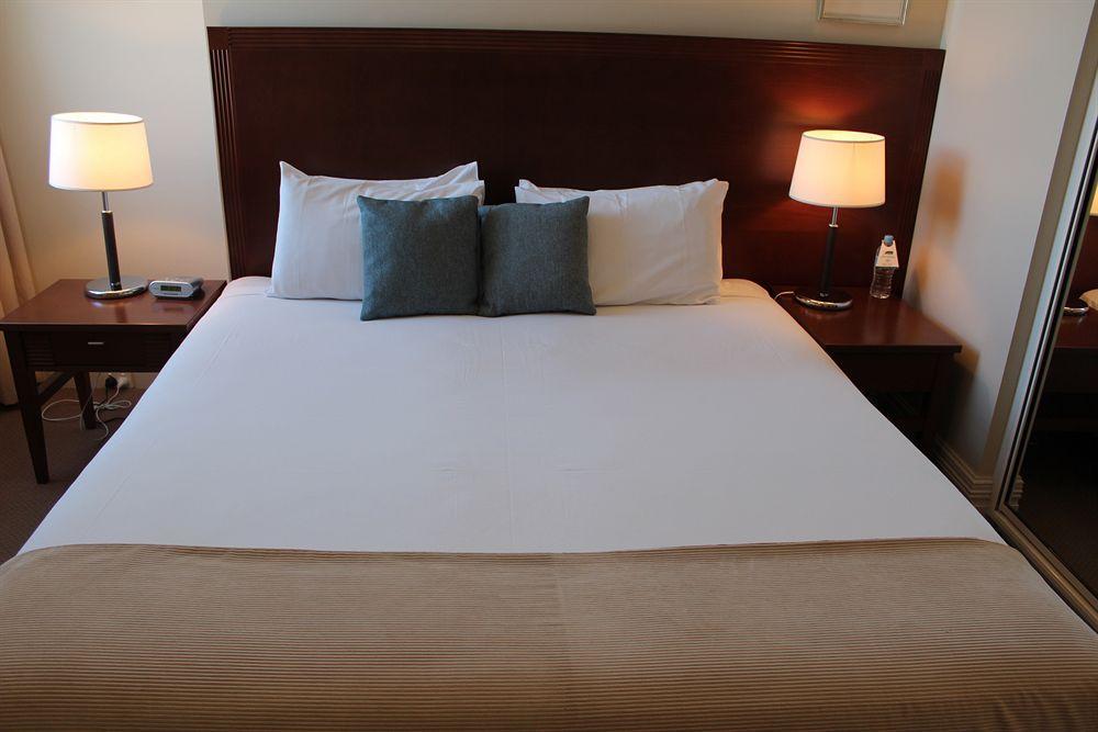 Launceston Central Apartment Hotel Official Екстер'єр фото