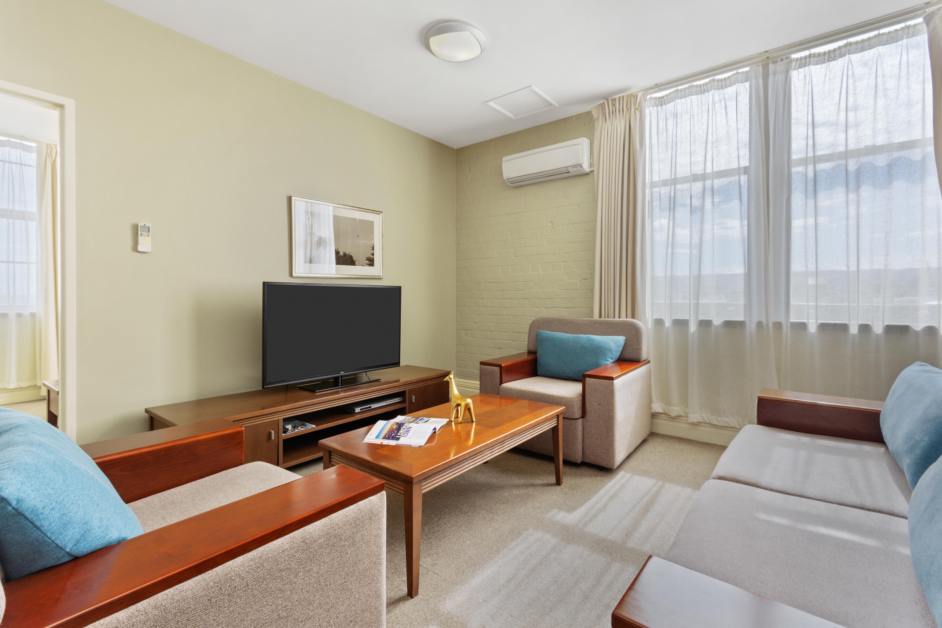 Launceston Central Apartment Hotel Official Екстер'єр фото