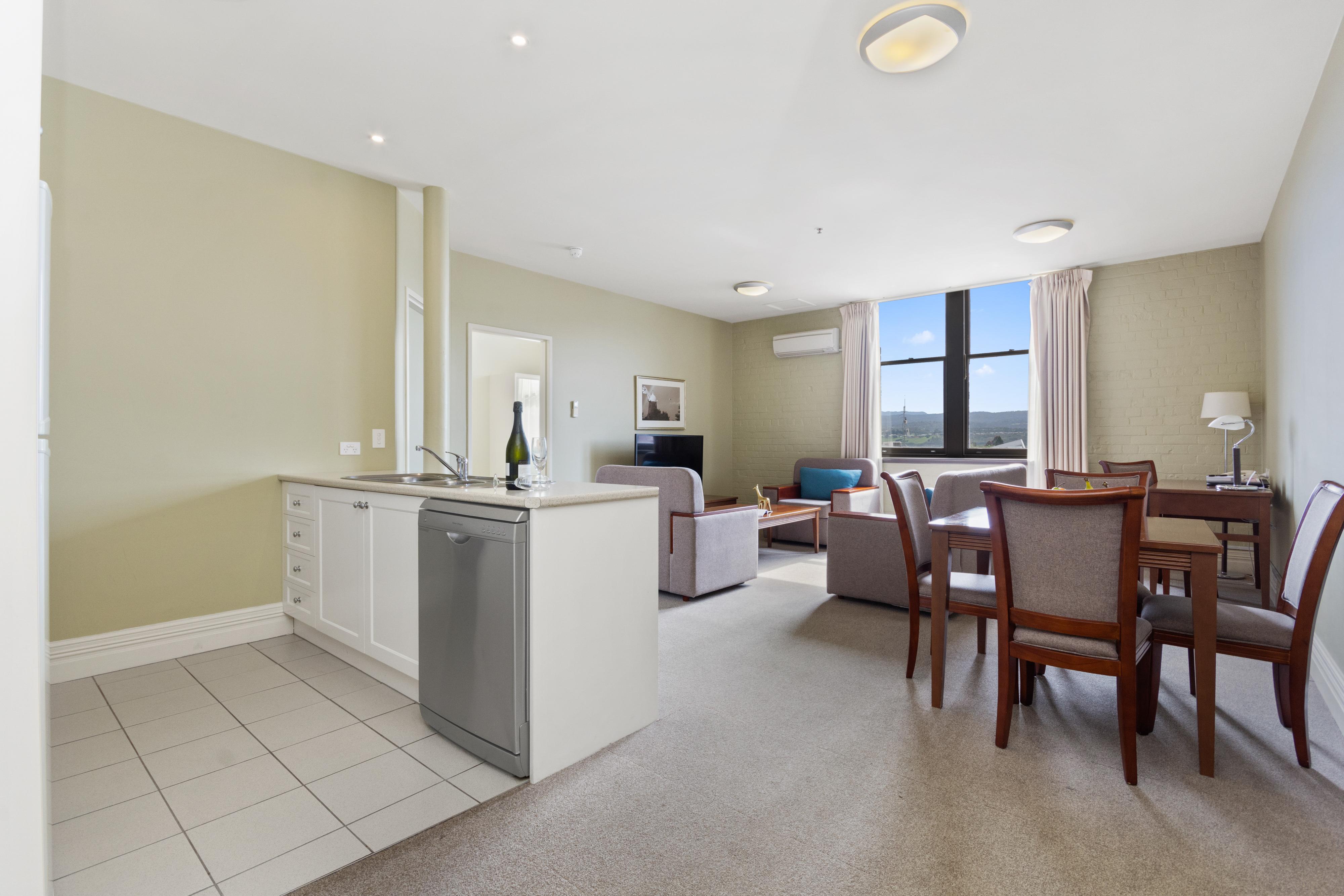 Launceston Central Apartment Hotel Official Екстер'єр фото