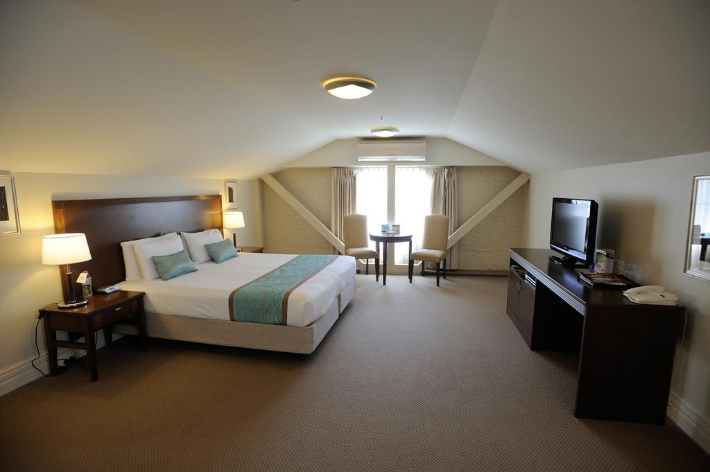 Launceston Central Apartment Hotel Official Екстер'єр фото